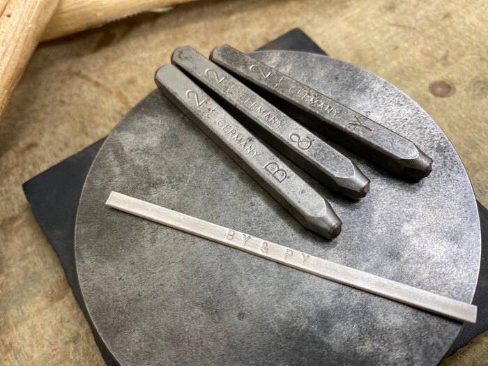 111.11.16【工藝實習】創新工藝創作營：金工文創圖片