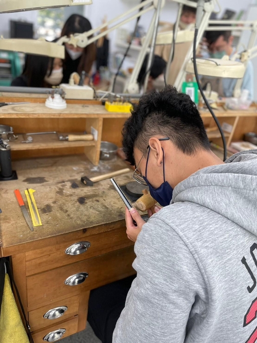 111.11.16【工藝實習】創新工藝創作營：金工文創圖片