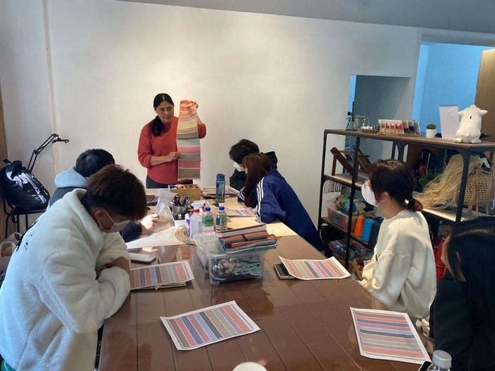 112.03.11-13【工藝實習】編織工藝工作坊：文具織品圖片