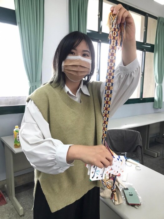 111.11.11【工藝實習】卡片織工作坊圖片