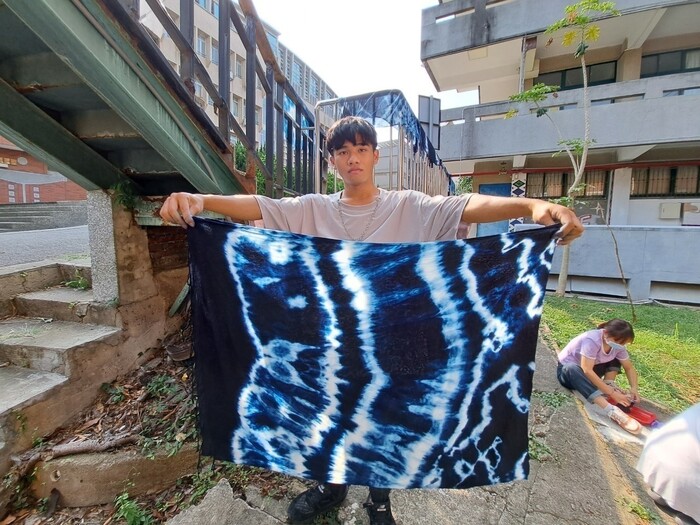 111.09.30【工藝實習】藍染工作坊圖片