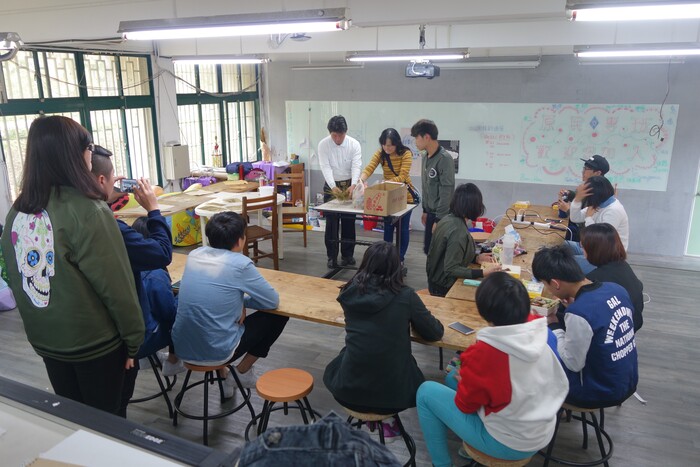 105.03.30【工藝實習】竹鶴手工藝製作圖片
