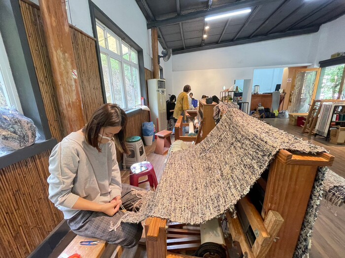111.10.28-30【工藝實習】編織工藝工作坊：生活織品(二)圖片