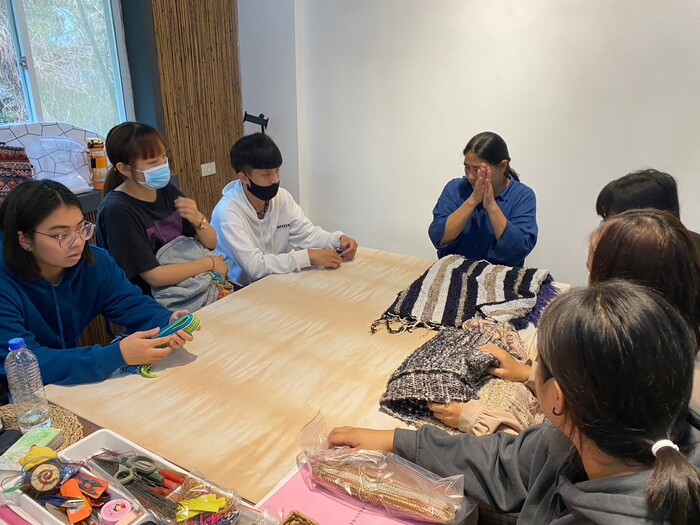 111.10.14-16【工藝實習】編織文創工作坊：生活織品(一)圖片
