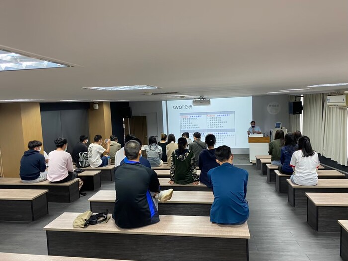 110.10.18設計學院產業交流會圖片