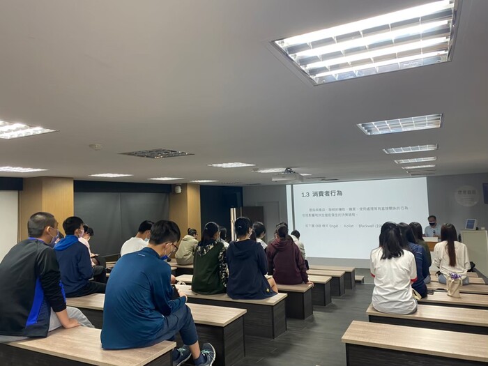 110.10.18設計學院產業交流會圖片