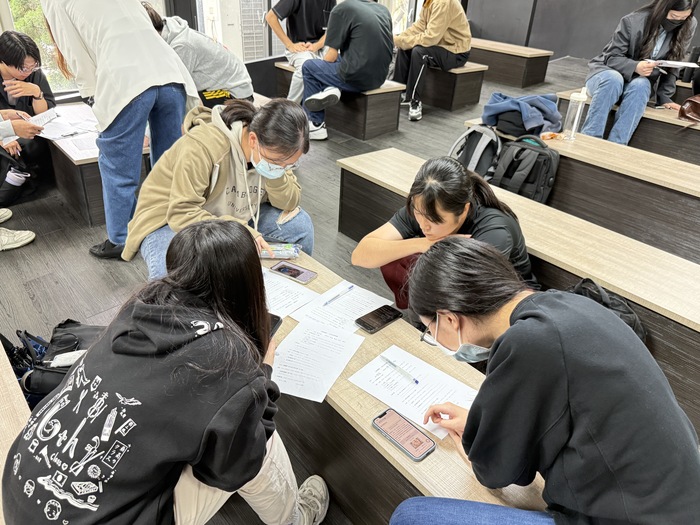 115.04.08【品牌開發講座｜創業必備的視覺溝通與社會實戰】圖片